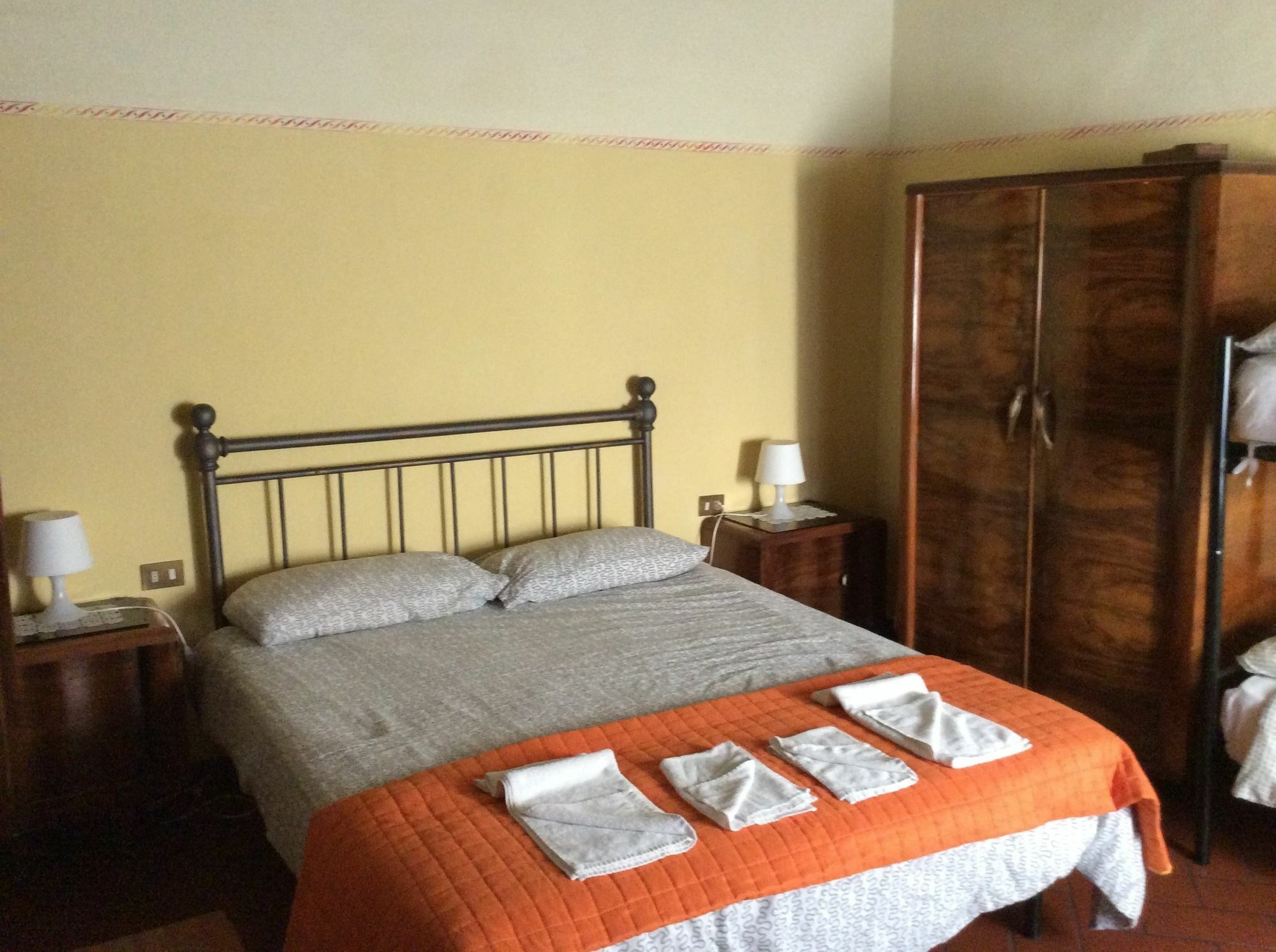B&B E Locazioni Turistiche Antico Borgo Toscano モンテカティーニ・テルメ エクステリア 写真